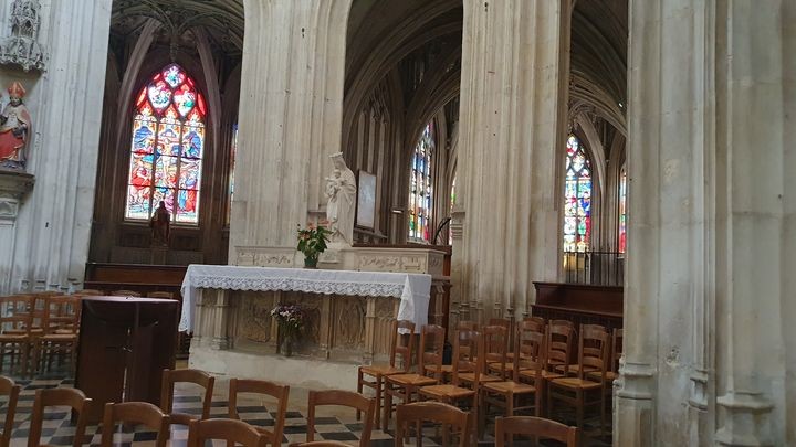 EGLISE DE LA FERTE B classée