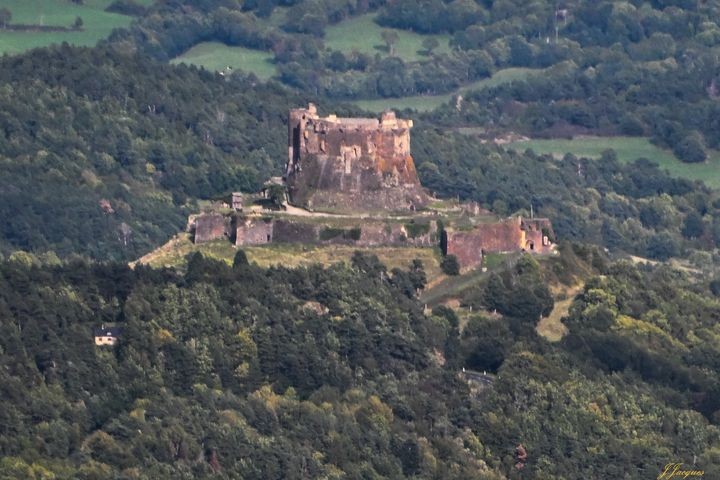  chateau de murol